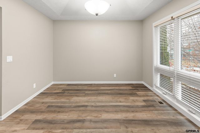 2453 N 153Rd Avenue, Omaha, NE 68116