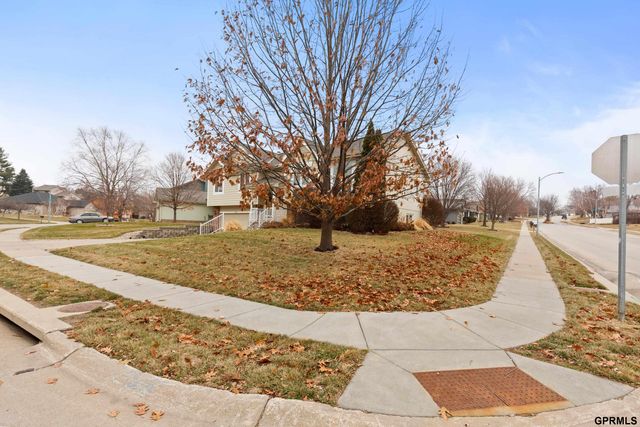 2453 N 153Rd Avenue, Omaha, NE 68116