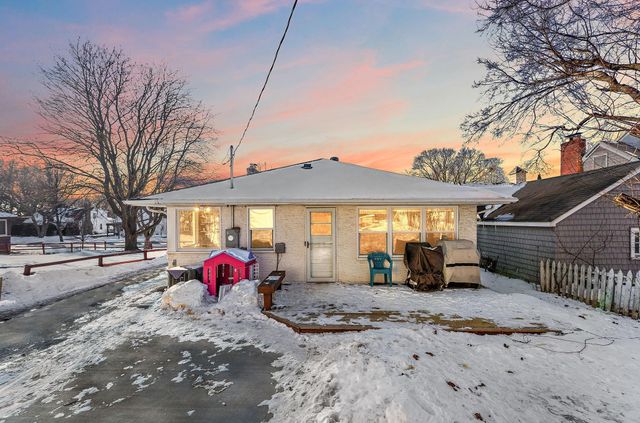 1018 Delaware Avenue, West Saint Paul, MN 55118