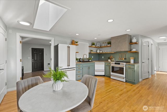 24517 Buckley Tapps Highway E, Buckley, WA 98321