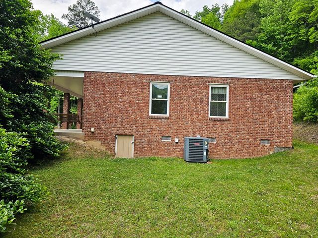 45 Sulpher Lane, Andrews, NC 28901
