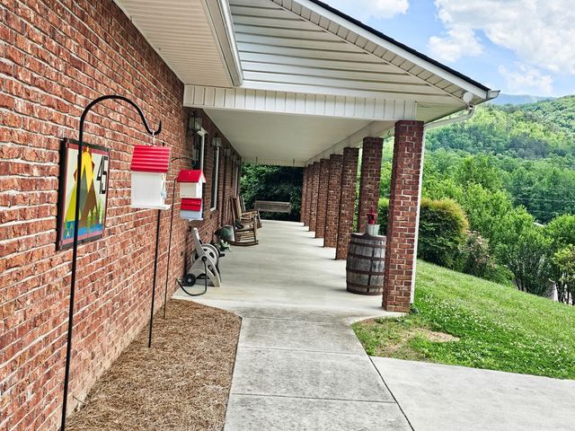 45 Sulpher Lane, Andrews, NC 28901