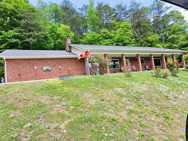 45 Sulpher Lane, Andrews, NC 28901