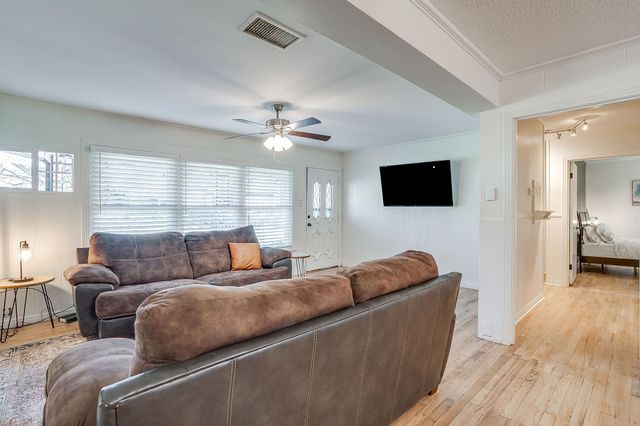 1000 E Walnut Street, Hillsboro, TX 76645