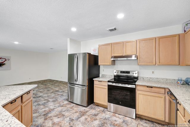 10211 Windstone Creek, San Antonio, TX 78254