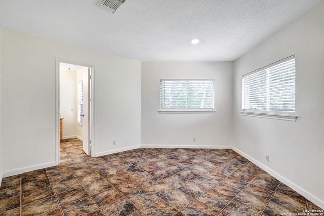 10211 Windstone Creek, San Antonio, TX 78254