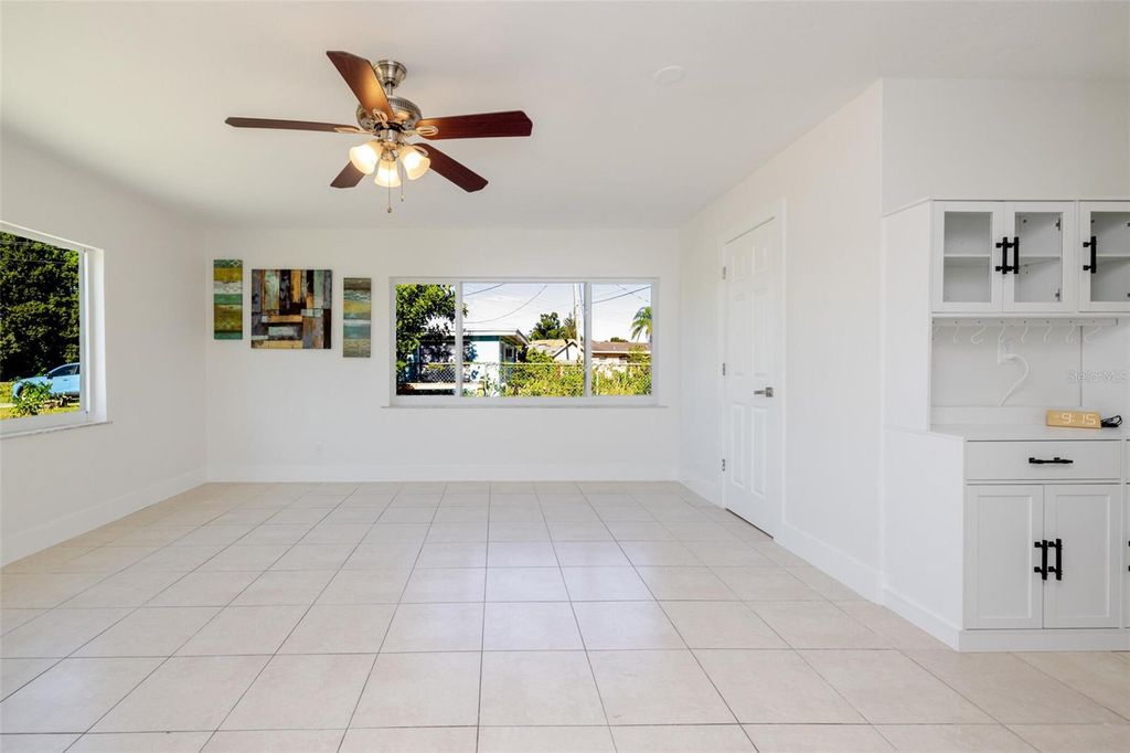 Image 39 of property listing at 204 ALABAMA COURT, Lehigh Acres, FL 33936