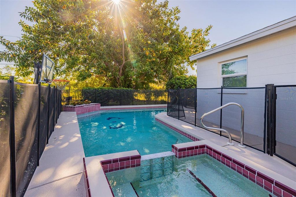 Image 6 of property listing at 204 ALABAMA COURT, Lehigh Acres, FL 33936