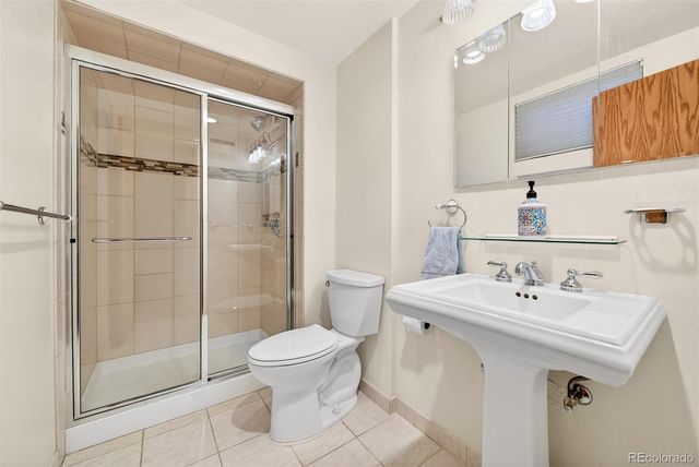 9142 E Amherst Drive A, Denver, CO 80231