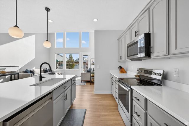 5180 N FOXTAIL WAY, Eagle Mountain, UT 84005