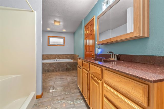 11971 Bradley Drive, Jerome, MI 49249