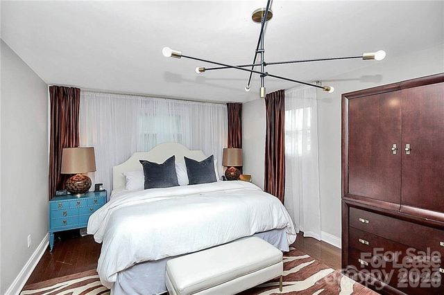 3052 Brookridge Lane, Charlotte, NC 28211