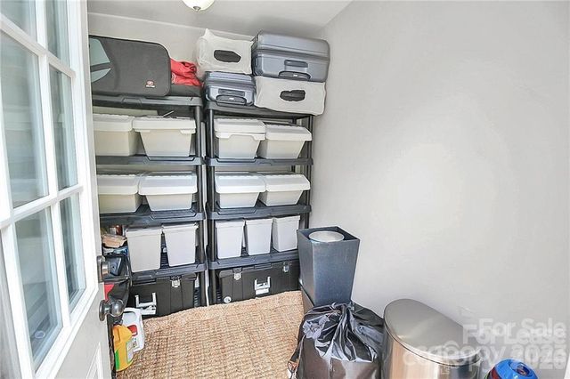 3052 Brookridge Lane, Charlotte, NC 28211