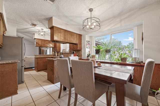 2809 El Camino Street, Bay City, TX 77414