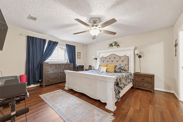 2809 El Camino Street, Bay City, TX 77414