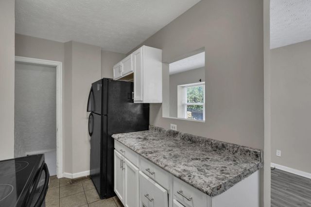 1122 E 23rd Avenue, Columbus, OH 43211