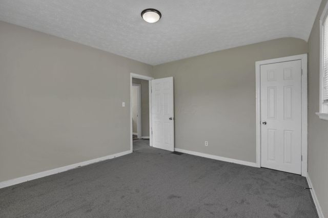 1122 E 23rd Avenue, Columbus, OH 43211
