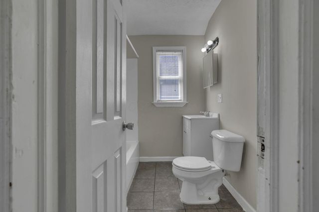 1122 E 23rd Avenue, Columbus, OH 43211