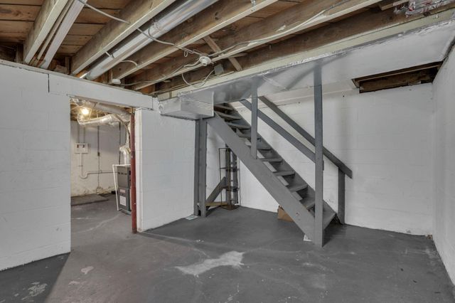 1122 E 23rd Avenue, Columbus, OH 43211