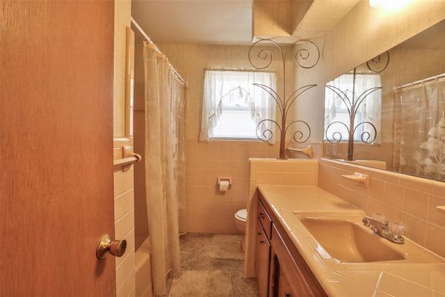 1449 SW 61st Street, Oklahoma City, OK 73159