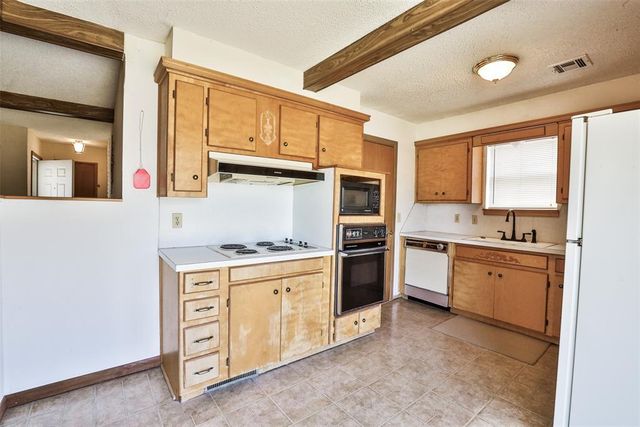 1449 SW 61st Street, Oklahoma City, OK 73159