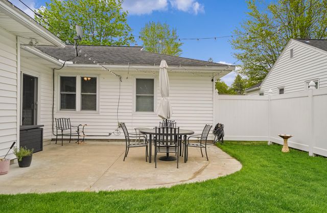 501 Ray Street, North Muskegon City, MI 49445