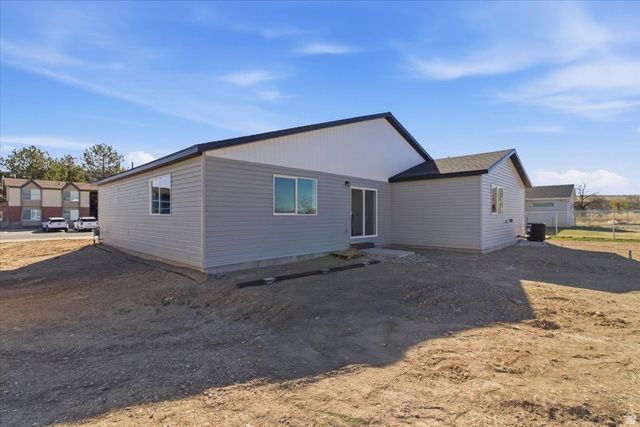 340 S MAPLE DR, Salina, UT 84654