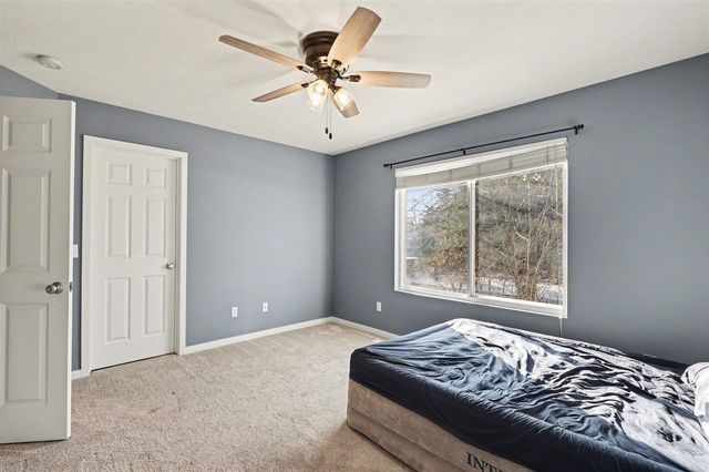 2272 Baldwin Street, Jenison, MI 49428