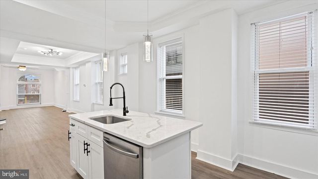 915 N MONTFORD AVE, Baltimore, MD 21205