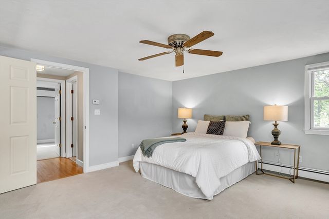 7 Oakridge Ave, Natick, MA 01760