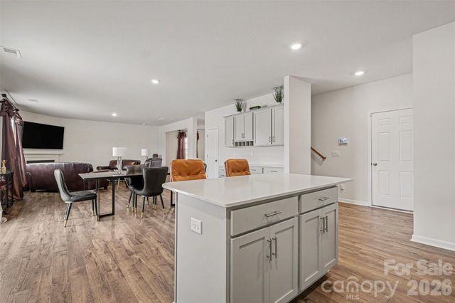 7991 Stonehouse Drive, Gastonia, NC 28056