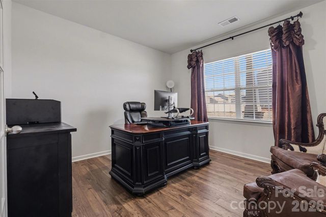 7991 Stonehouse Drive, Gastonia, NC 28056