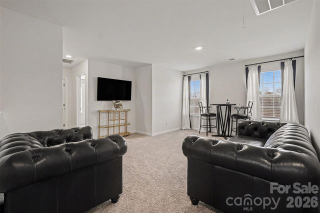 7991 Stonehouse Drive, Gastonia, NC 28056