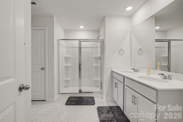 7991 Stonehouse Drive, Gastonia, NC 28056