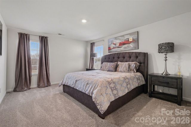 7991 Stonehouse Drive, Gastonia, NC 28056