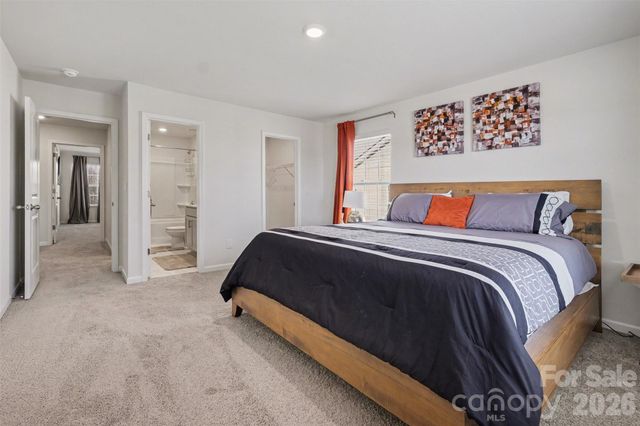 7991 Stonehouse Drive, Gastonia, NC 28056