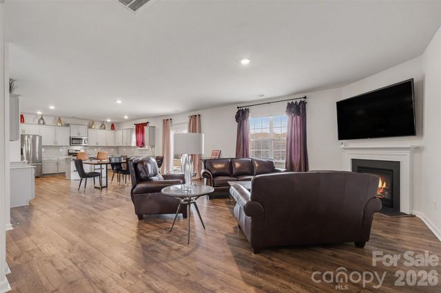 7991 Stonehouse Drive, Gastonia, NC 28056