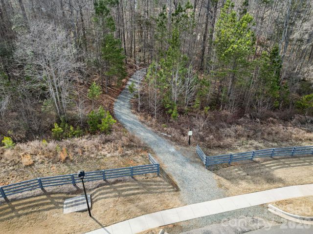 7991 Stonehouse Drive, Gastonia, NC 28056