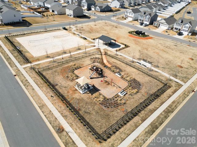 7991 Stonehouse Drive, Gastonia, NC 28056