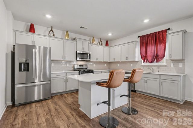 7991 Stonehouse Drive, Gastonia, NC 28056