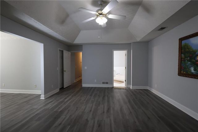 3353 Oak Vista Way, Lawrenceville, GA 30044