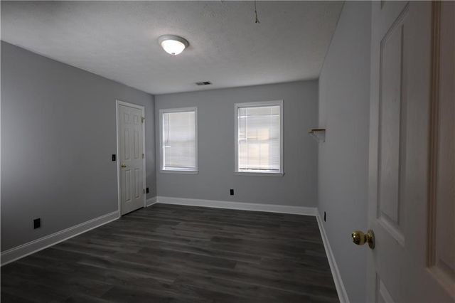 3353 Oak Vista Way, Lawrenceville, GA 30044