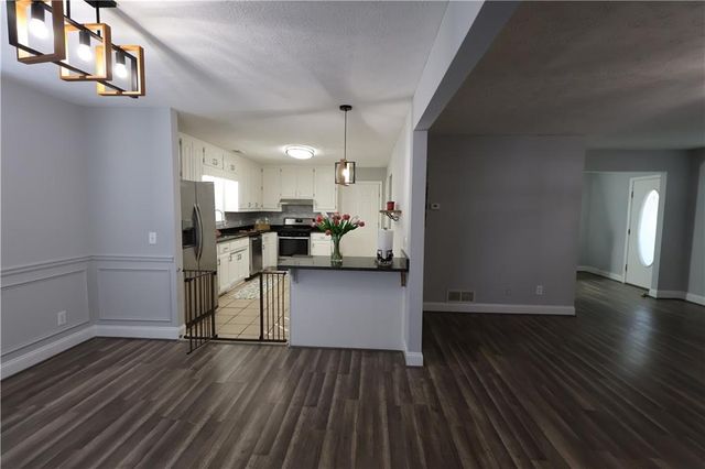 3353 Oak Vista Way, Lawrenceville, GA 30044