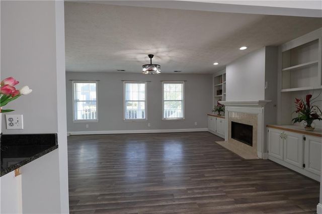 3353 Oak Vista Way, Lawrenceville, GA 30044