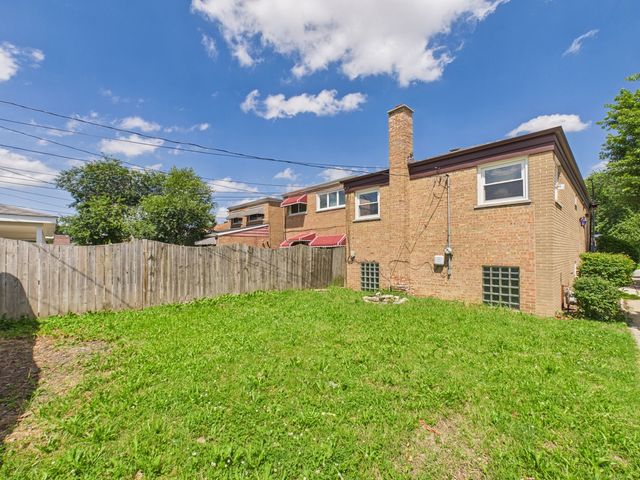 3244 S 53rd Court, Cicero, IL 60804