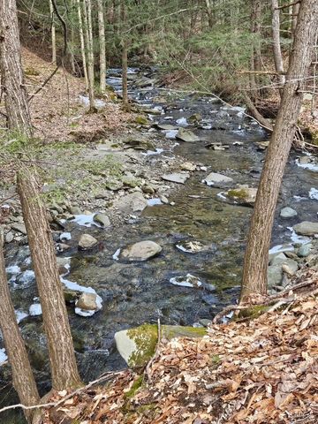 1100 VT Route 15, Westford, VT 05494