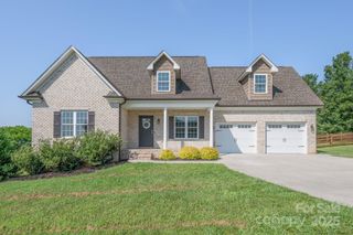 127 Elberon Court, Mocksville, NC 27028