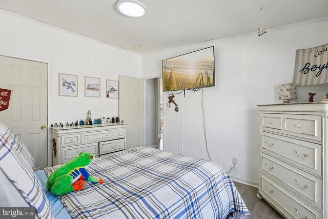 12 LITTLE JOHN CT, Elkton, MD 21921