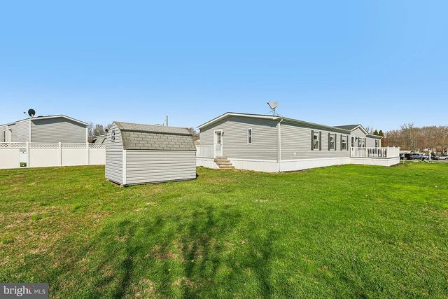 12 LITTLE JOHN CT, Elkton, MD 21921