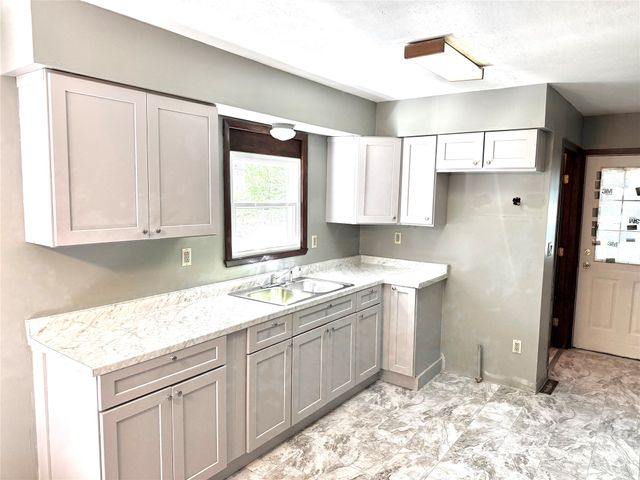 2029 E 19TH Street, Erie, PA 16510